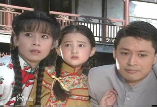 岳翎(LEEN (YUE LING）)1992年《青青河边草》最优质剧照