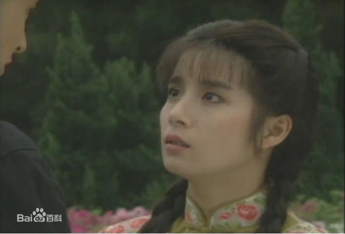 岳翎(LEEN (YUE LING）)1992年《青青河边草》最优质剧照