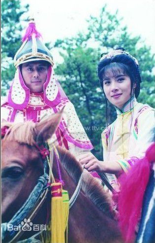 岳翎(LEEN (YUE LING）)1994年《两个永恒之新月格格》最全剧照