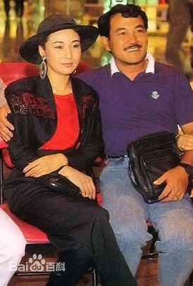 欧阳佩珊(Susanna)TVB70年代后期当家花旦 性感图片壁纸