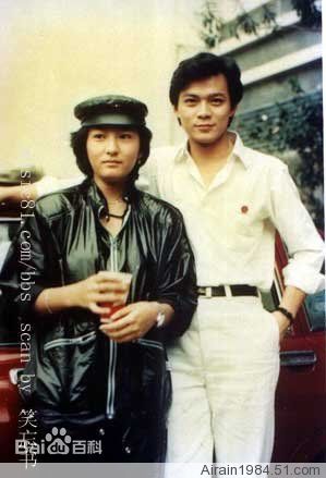 严慧明(Shirley Yim)生活和艺术照素颜照壁纸