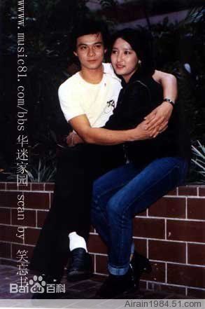 严慧明(Shirley Yim)生活和艺术照素颜照壁纸