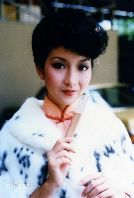 高清黄杏秀(Cecilia Wong Hang-Sau)图片