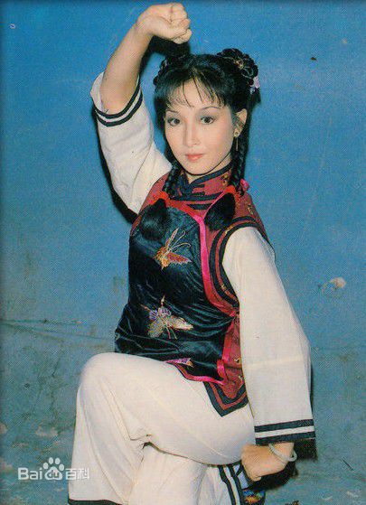 黄杏秀(Cecilia Wong Hang-Sau)古装照图片图册