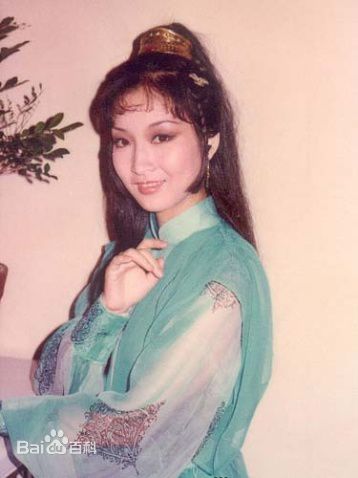 黄杏秀(Cecilia Wong Hang-Sau)古装照图片图册