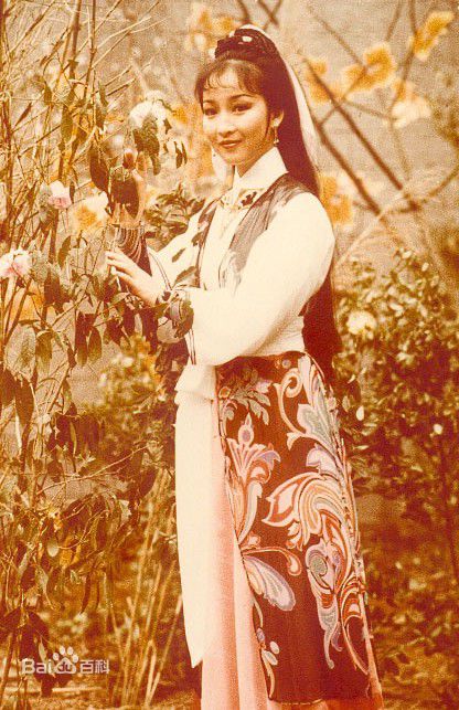 黄杏秀(Cecilia Wong Hang-Sau)古装照图片图册