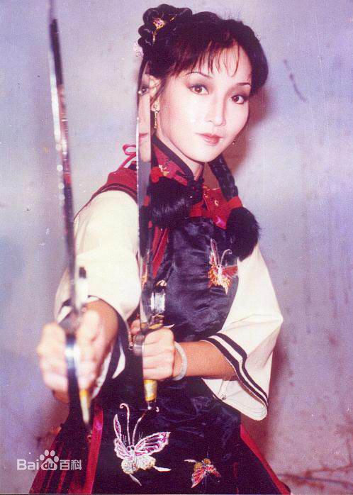 黄杏秀(Cecilia Wong Hang-Sau)古装照图片图册