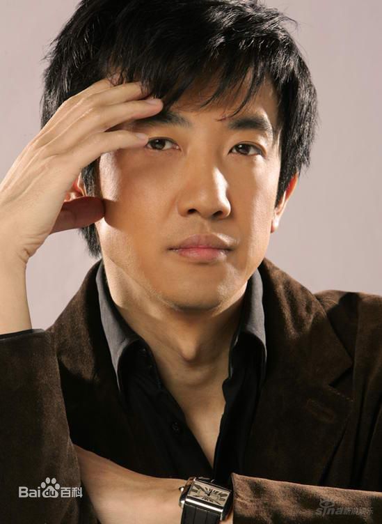 鄢颇导演图片图册