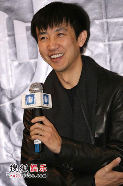 鄢颇导演图片图册