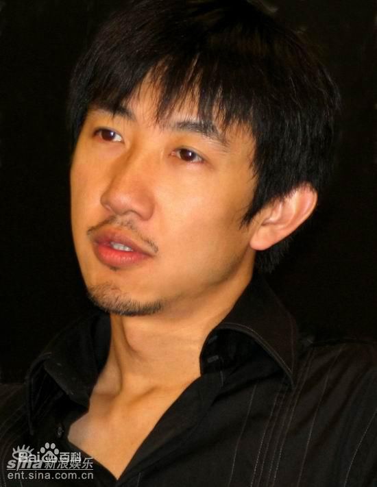 鄢颇新结婚时代导演图册