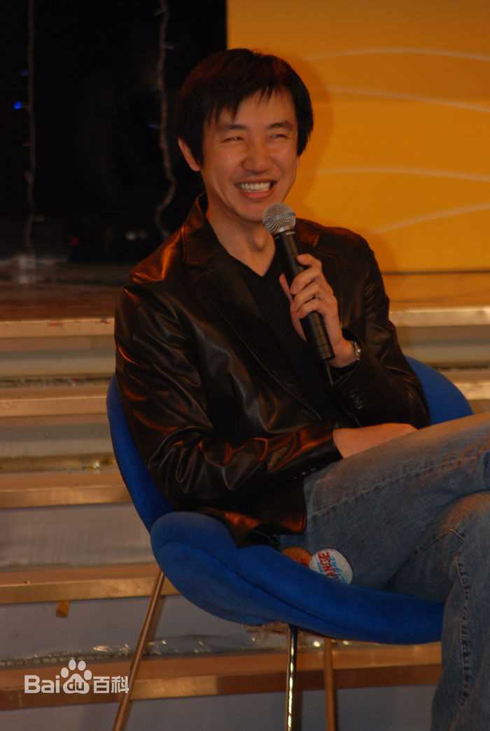 鄢颇新结婚时代导演图册