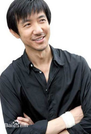 鄢颇图片性感图片图集