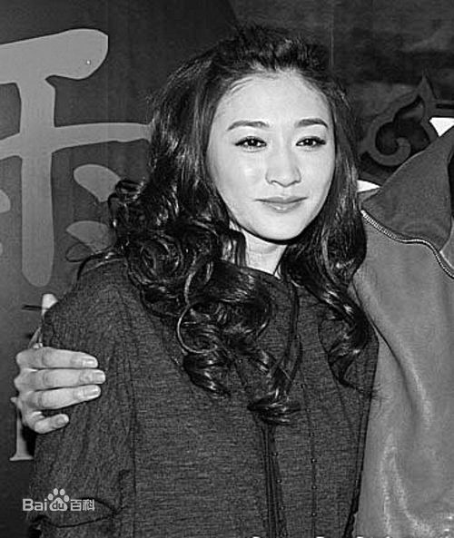 鄢颇图片性感图片图集