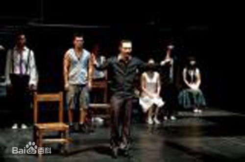 孟京辉话剧作品《恋爱的犀牛》演出最优质剧照