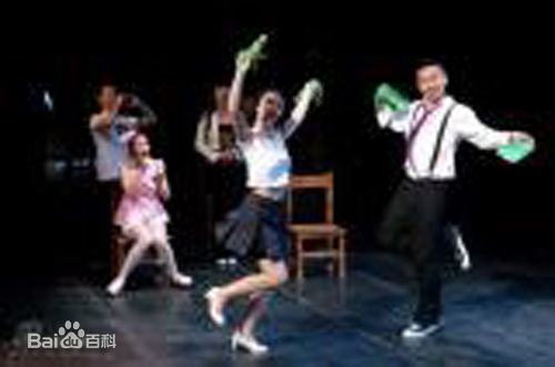 孟京辉话剧作品《恋爱的犀牛》演出最优质剧照