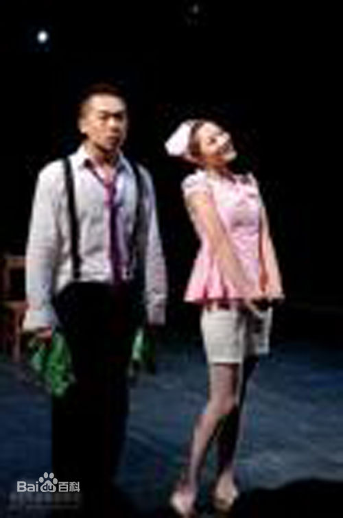 孟京辉话剧作品《恋爱的犀牛》演出最优质剧照