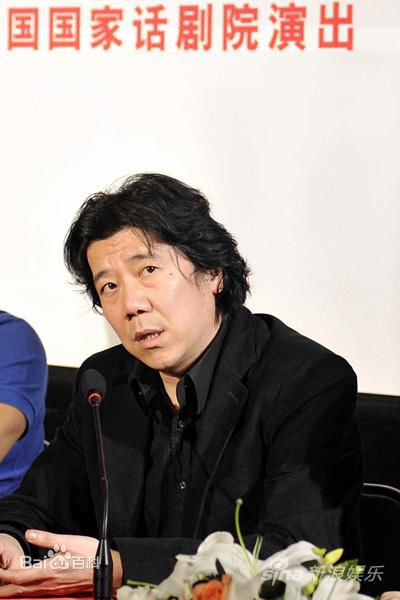 最新孟京辉性感图片