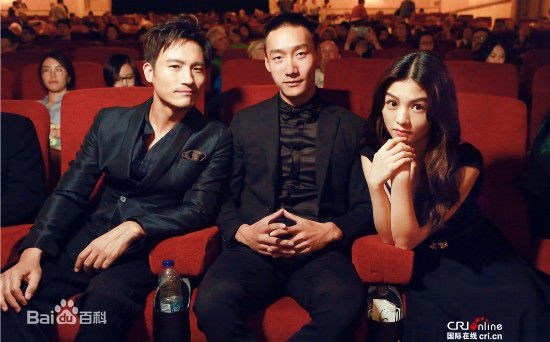 春夏《刀背藏身》最优质剧照