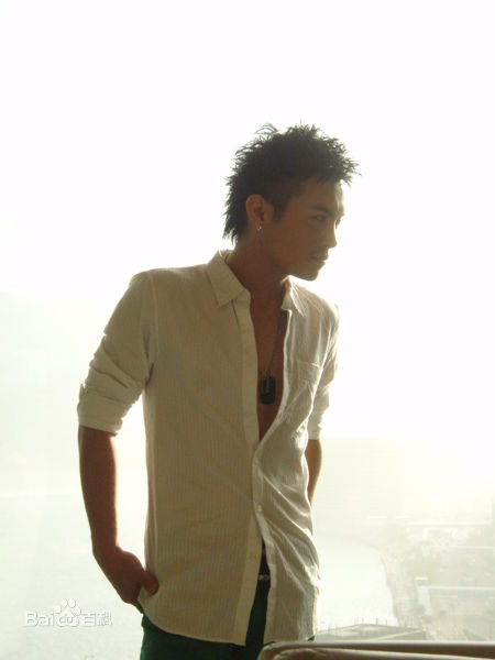 范逸臣(Van Fan)最全2壁纸