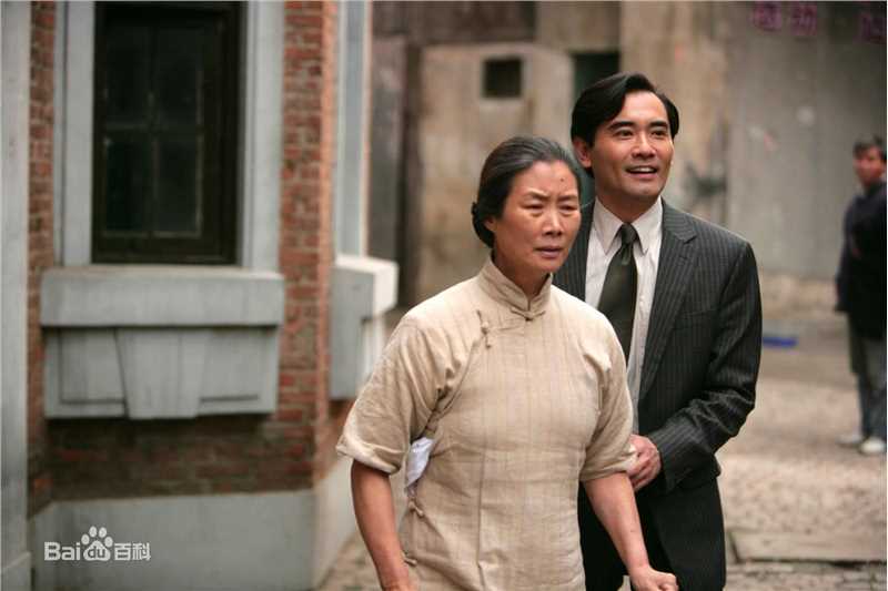 吕中2006年《寒夜》最新剧照