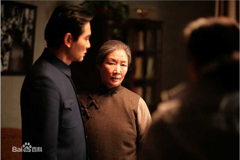 吕中2006年《寒夜》最新剧照