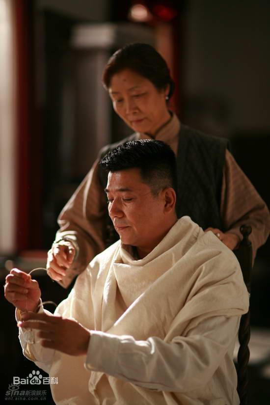 吕中2008年《人间正道是沧桑》高清剧照