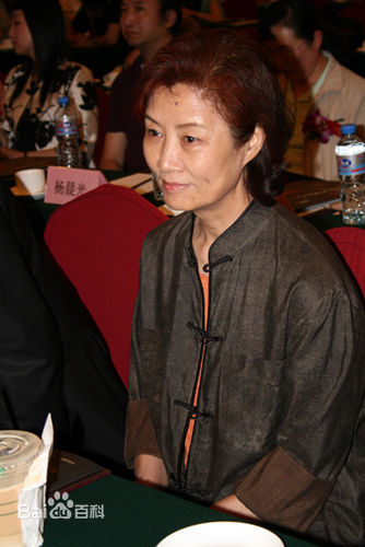 吕中2008年《人间正道是沧桑》高清剧照