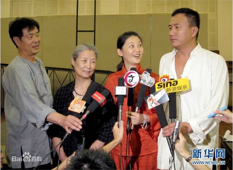 吕中2010年话剧《原野》最全剧照