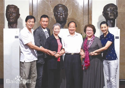 吕中2010年话剧《原野》最全剧照