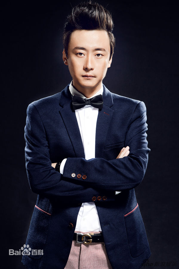 最新李滨性感图片