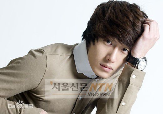 丁一宇(JungilWoo)笑靥如花性感图片壁纸