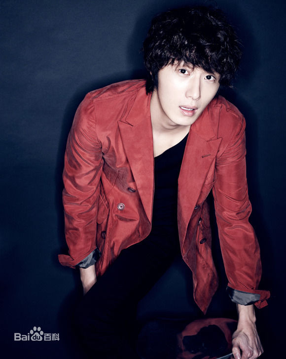 丁一宇(JungilWoo)笑靥如花性感图片壁纸