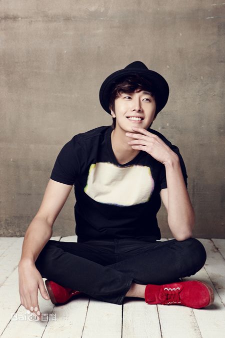 丁一宇(JungilWoo)笑靥如花性感图片壁纸