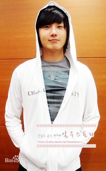 丁一宇(JungilWoo)允浩素颜照相册