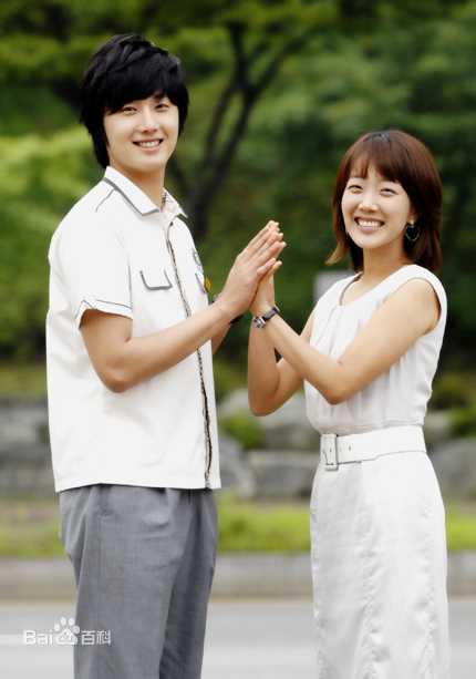 丁一宇(JungilWoo)允浩素颜照相册