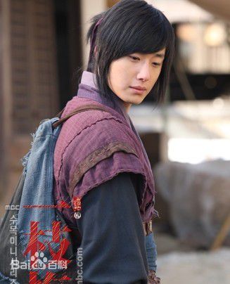 丁一宇(JungilWoo)一枝梅性感图片图集