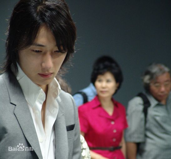 丁一宇(JungilWoo)一枝梅性感图片图集