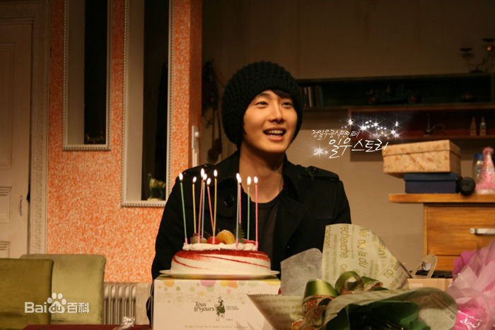 丁一宇(JungilWoo)话剧图片图集