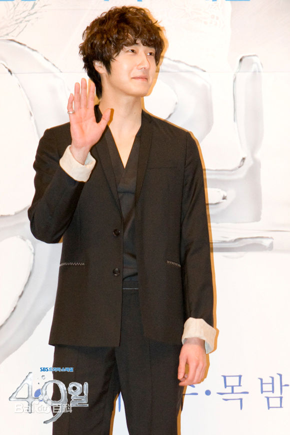 丁一宇(JungilWoo)调度员壁纸壁纸