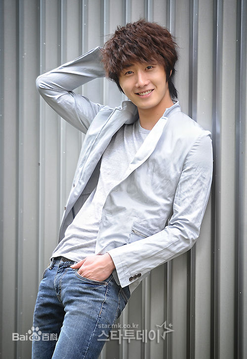 丁一宇(JungilWoo)调度员壁纸壁纸