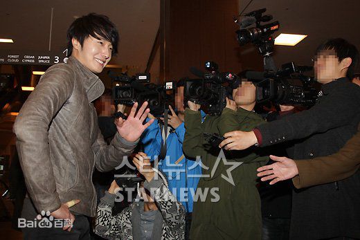 丁一宇(JungilWoo)阳明君图片图集