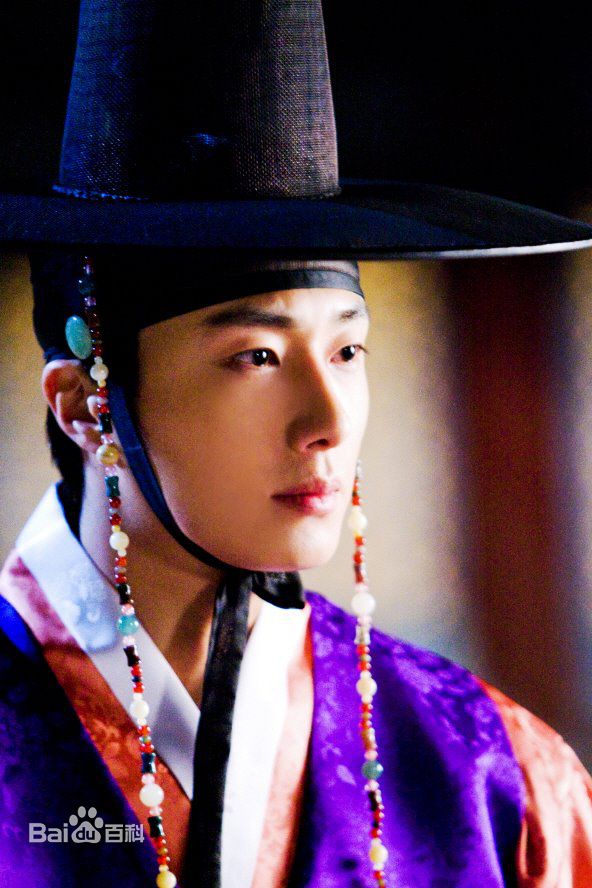 丁一宇(JungilWoo)阳明君图片图集