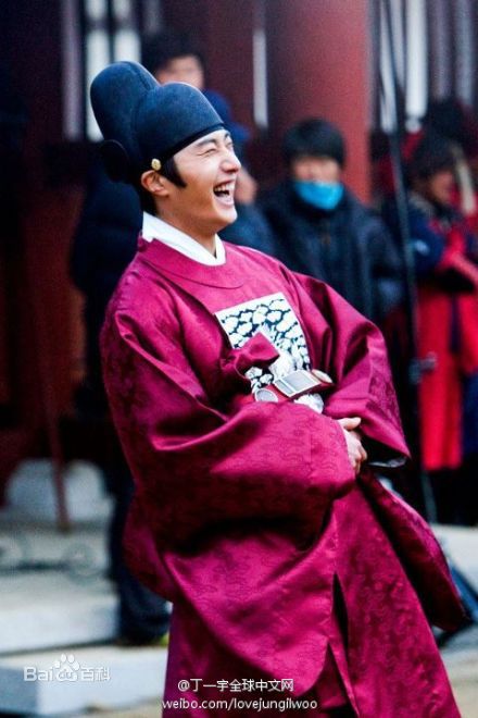 丁一宇(JungilWoo)阳明君图片图集