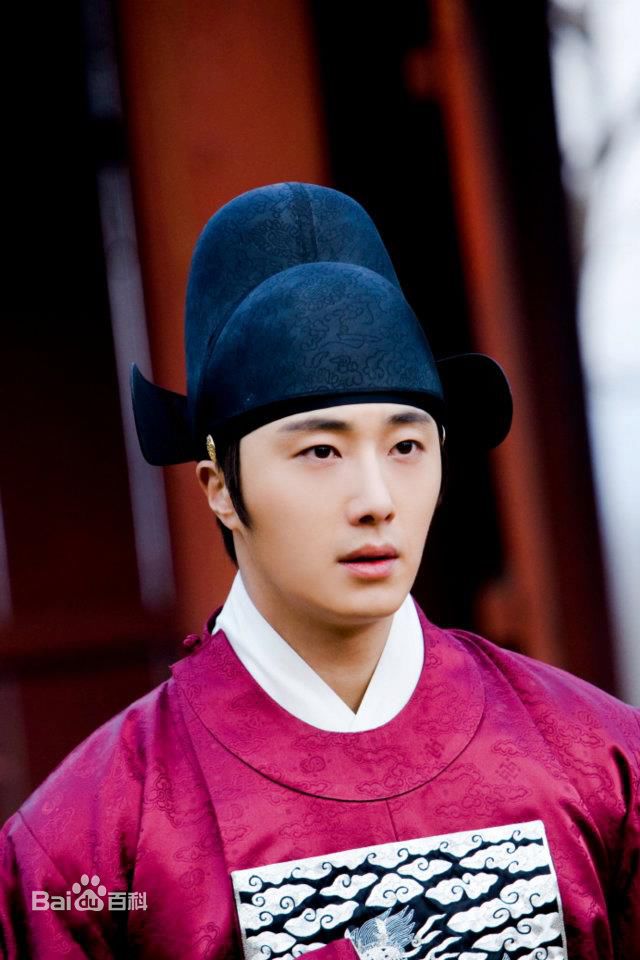 丁一宇(JungilWoo)阳明君图片图集