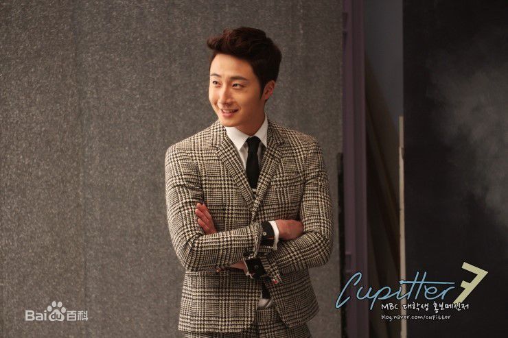 丁一宇(JungilWoo)徐检前后照片