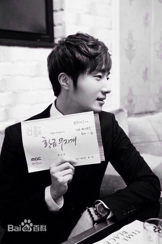 丁一宇(JungilWoo)徐检前后照片