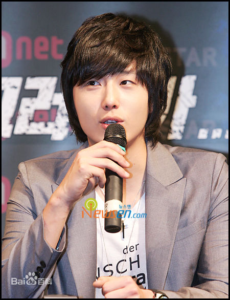 丁一宇(JungilWoo)Goodbye Sadness图册