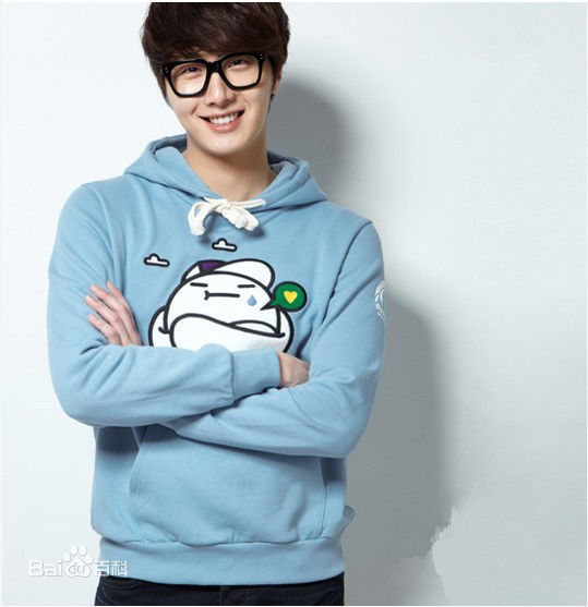 丁一宇(JungilWoo)最新运动服饰壁纸