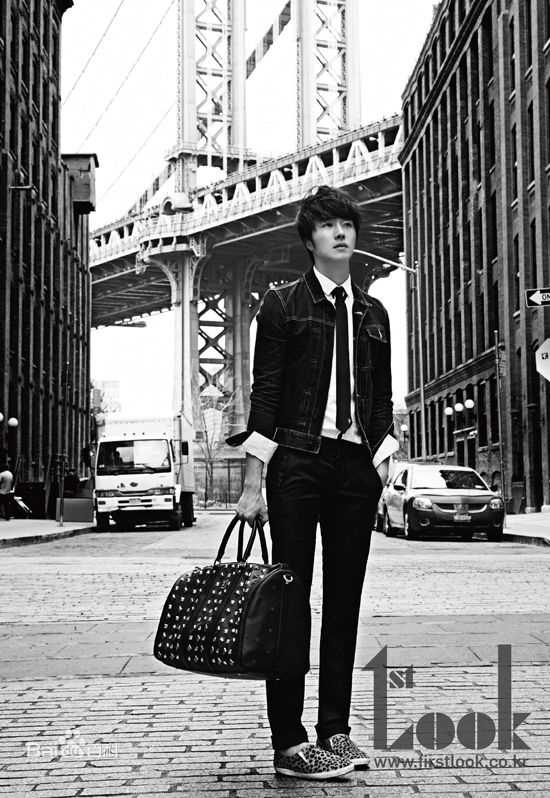 丁一宇(JungilWoo)纽约1st  LOOK画报图片图集