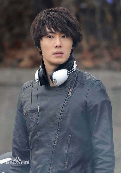 精选丁一宇(JungilWoo)精彩图册